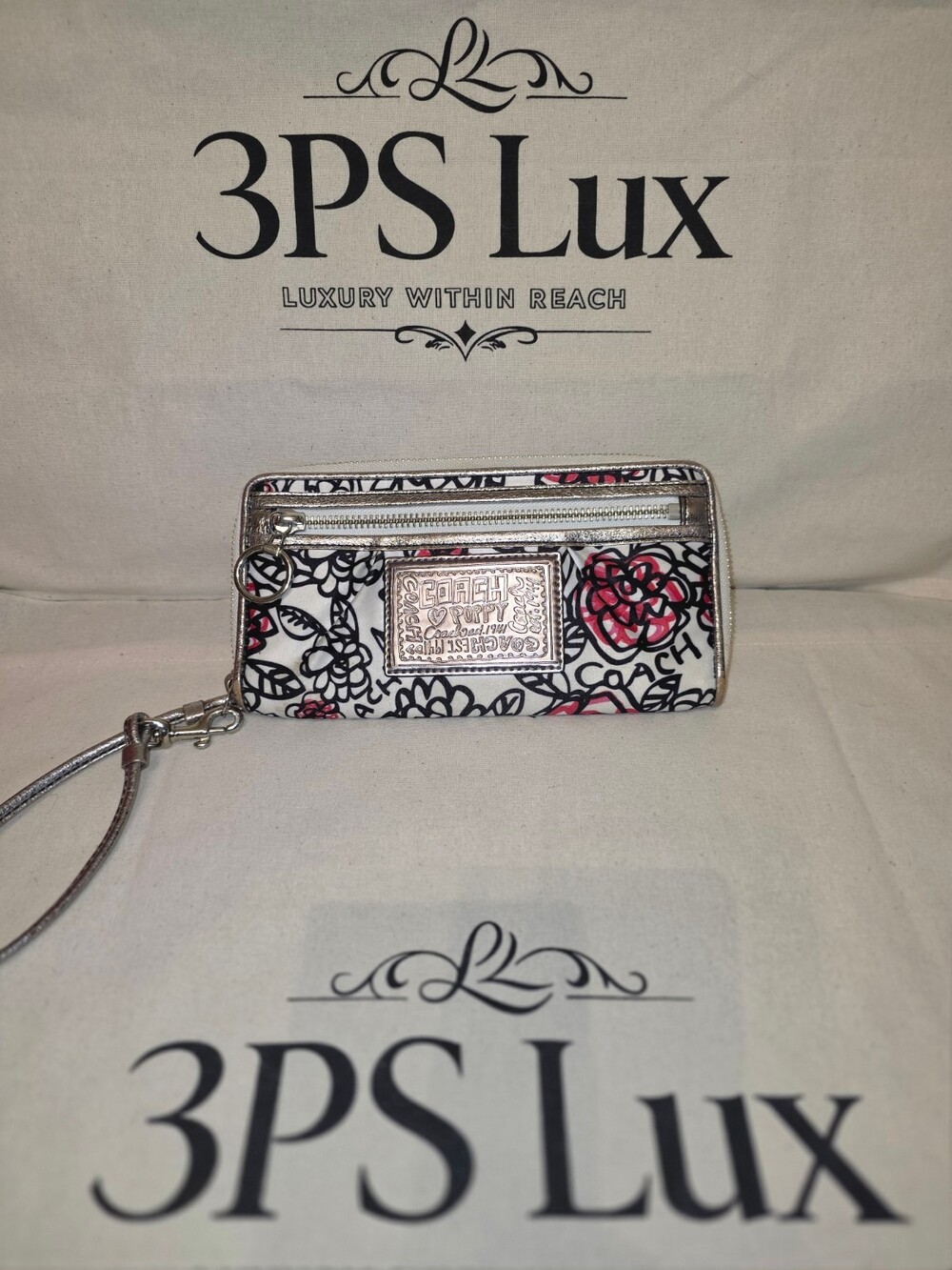 Coach Poppy Daisy Floral Graffiti Zip-Around Wristlet Wallet
